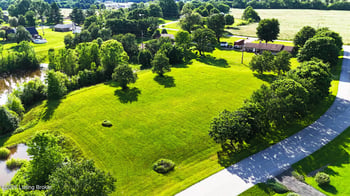 710 Hackberry Rd #A&B, Cecilia, KY 42724
