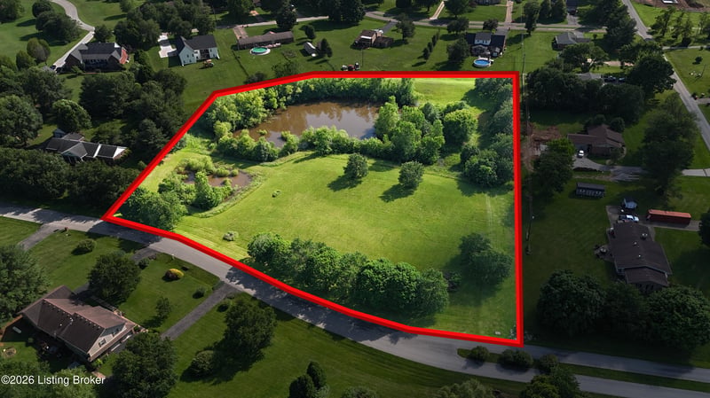 710 Hackberry Rd #A&B, Cecilia, KY 42724