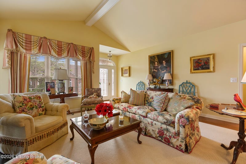 710 Tessin Way, Louisville, KY 40223