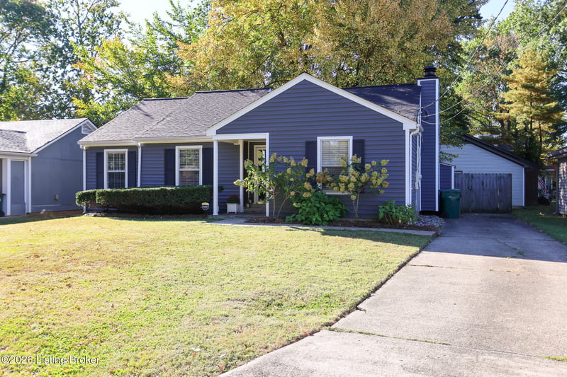 7102 Lydgate Dr, Louisville, KY 40222