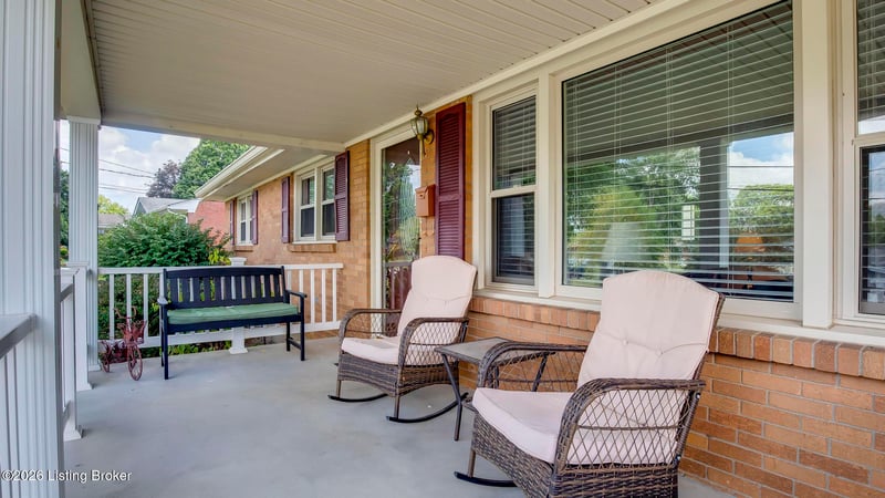 7104 Tangelo Dr, Louisville, KY 40228