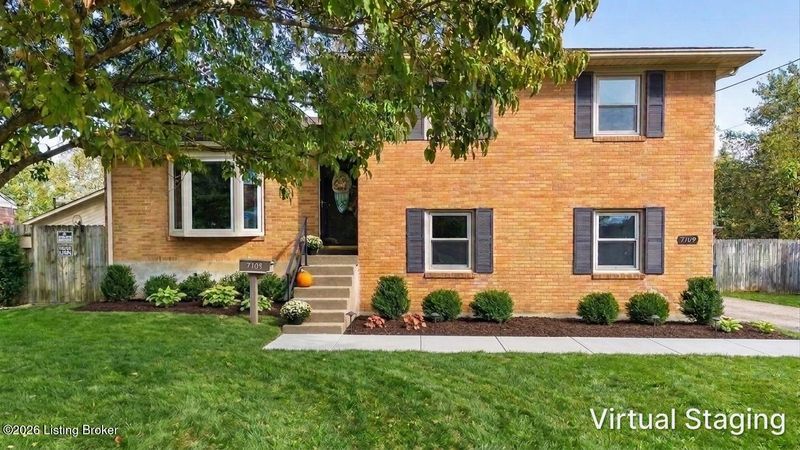 7109 Sun Valley Dr, Louisville, KY 40272