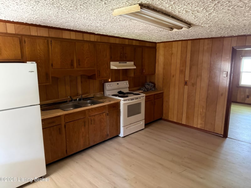 711 Meade St, Carrollton, KY 41008