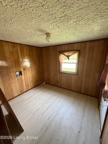 711 Meade St, Carrollton, KY 41008