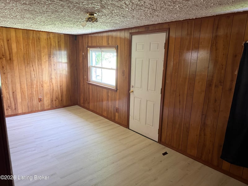 711 Meade St, Carrollton, KY 41008
