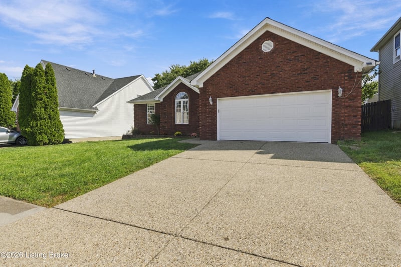 7115 Alma June Way, Louisville, KY 40228