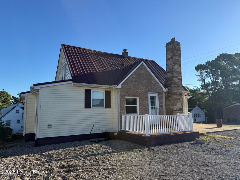 712 Old State Rd, Brandenburg, KY 40108