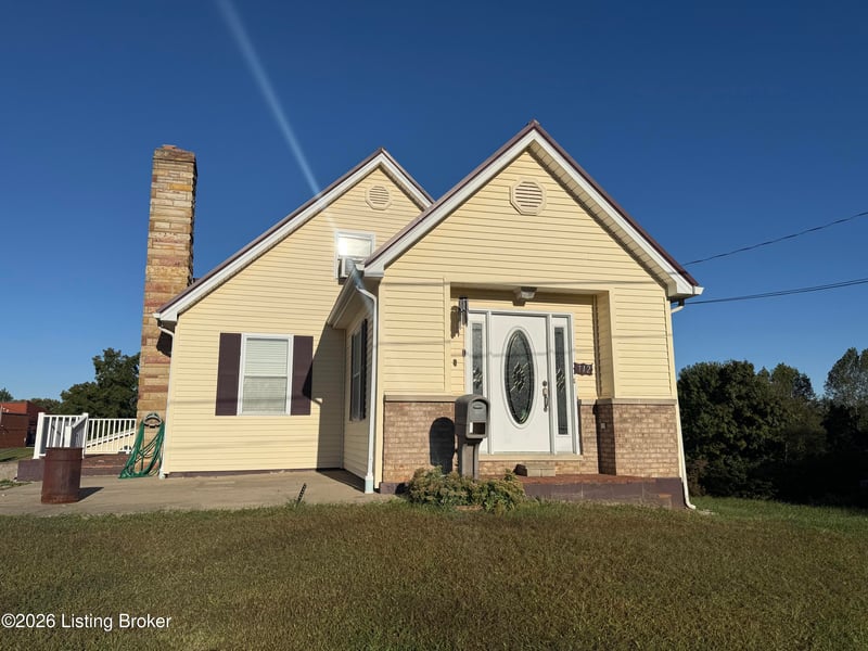 712 Old State Rd, Brandenburg, KY 40108