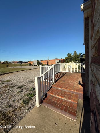 712 Old State Rd, Brandenburg, KY 40108