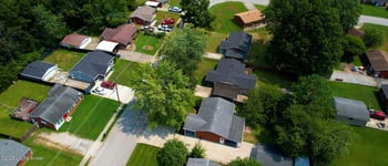 716 Glengarry Dr, Louisville, KY 40118