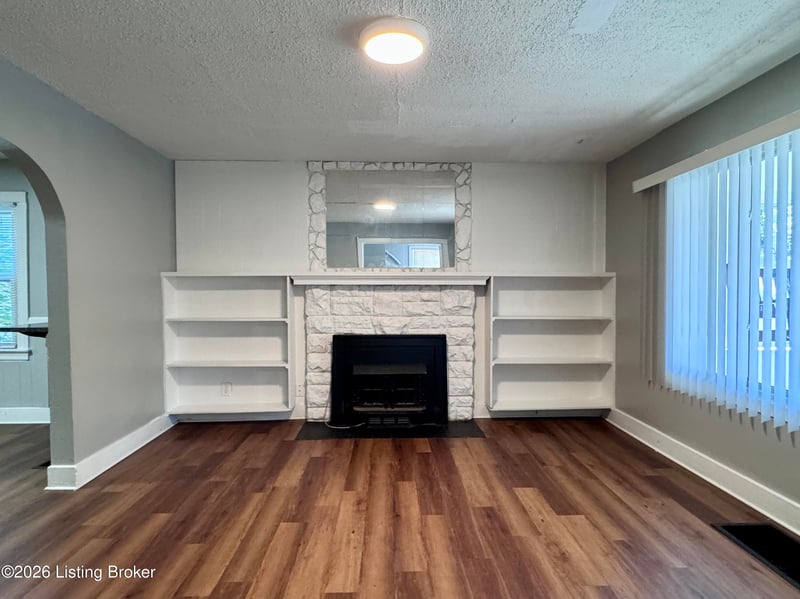 717 W Evelyn Ave, Louisville, KY 40215