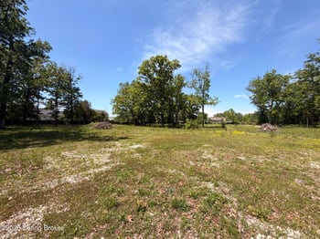 718 Beech Grove Rd, Shepherdsville, KY 40165