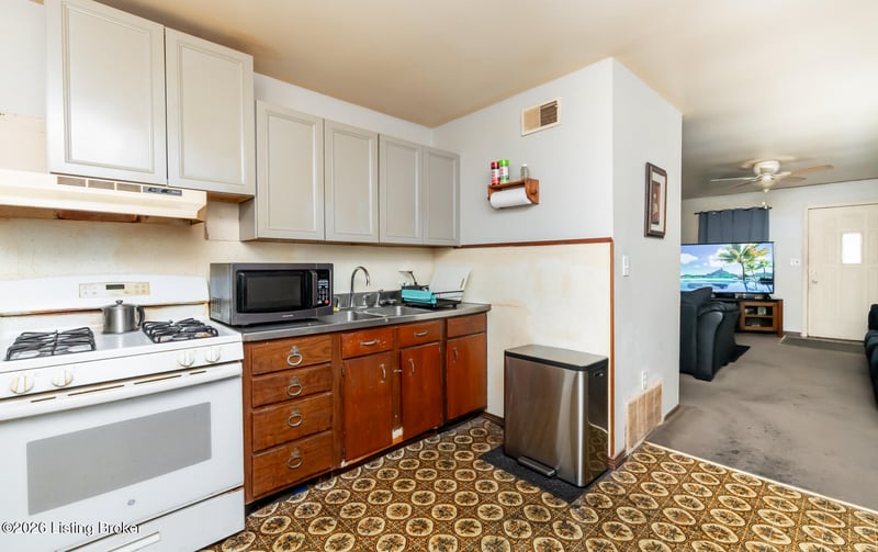 718 Zane St, Louisville, KY 40203