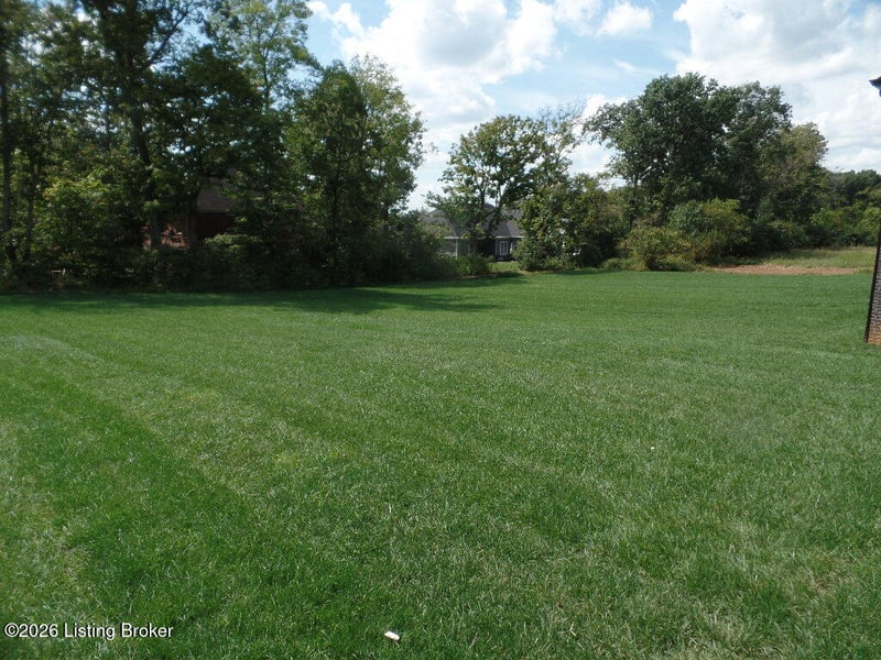 7206 Sunset Ln, Crestwood, KY 40014