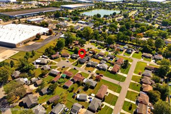 7207 Ivan Ct, Louisville, KY 40214