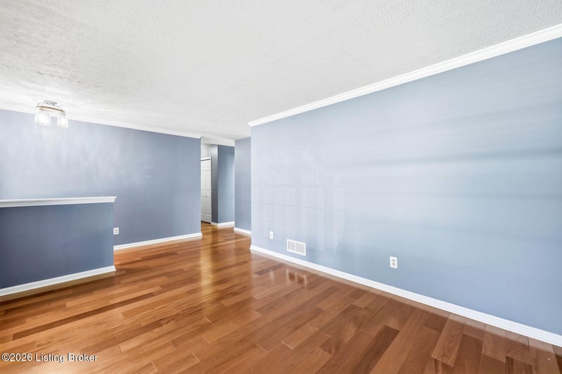 7209 Old N Church Rd, Louisville, KY 40214