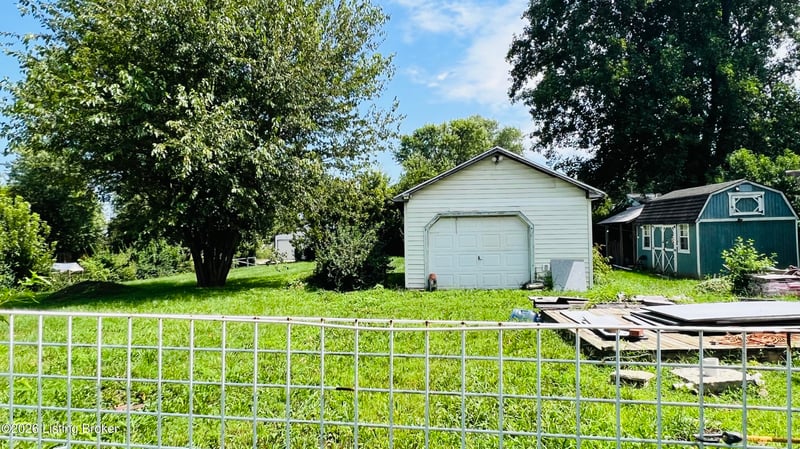 721 7th St, Carrollton, KY 41008