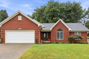 7210 Apple Mill Dr, Louisville, KY 40228
