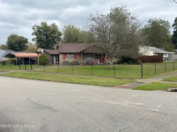 7213 Rainbow Dr, Louisville, KY 40272