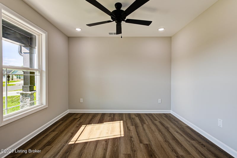 7217 Jacks Ldg, Louisville, KY 40291