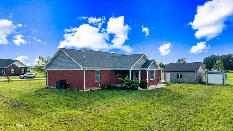 722 Cameron Ridge Rd, Shepherdsville, KY 40165