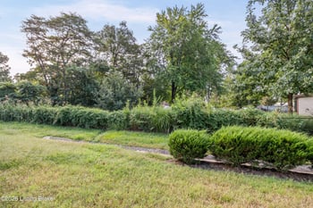 7232 Correll Pl Dr, Louisville, KY 40228