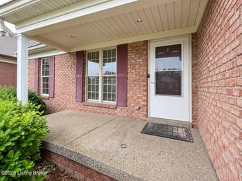 7240 Strive Ln, Louisville, KY 40258