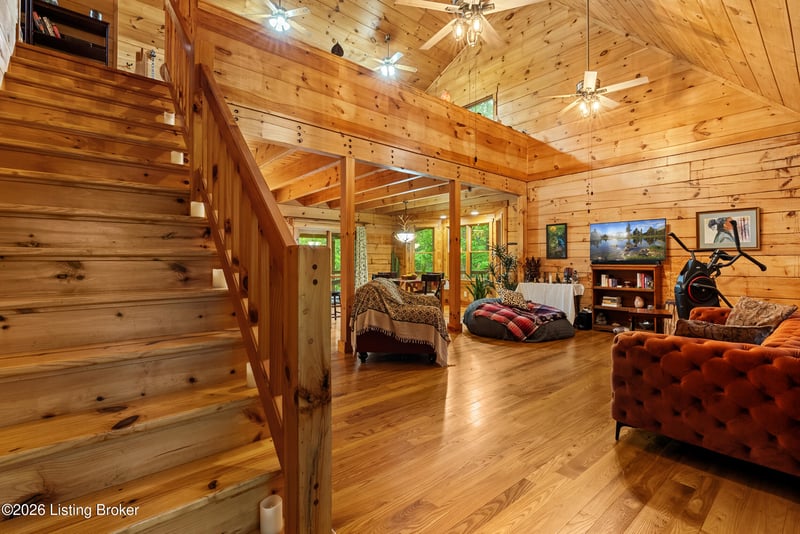 725 Pryors Fork Rd, Bedford, KY 40006