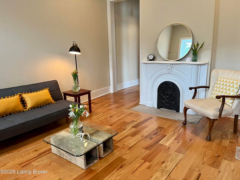 728 E Chestnut St, Louisville, KY 40202