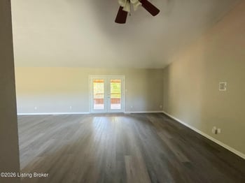 729 Hempridge Rd, Shelbyville, KY 40065