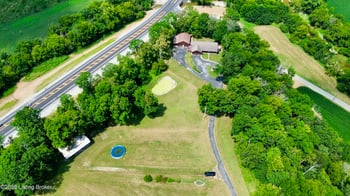 7296 Bardstown Rd, Springfield, KY 40069