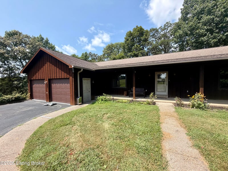 7296 Bardstown Rd, Springfield, KY 40069