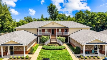 7301 Autumn Trace Dr #202, Louisville, KY 40214