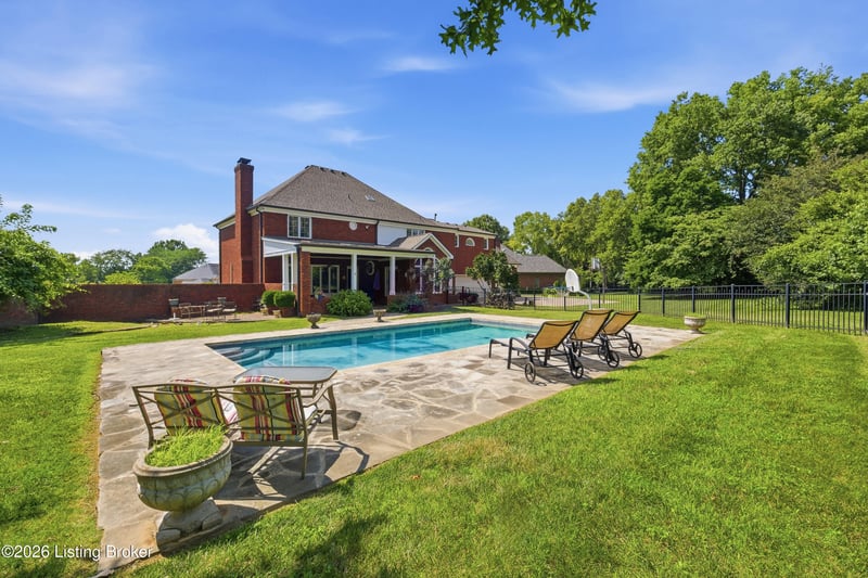 7304 Willow Gate Ct, Prospect, KY 40059