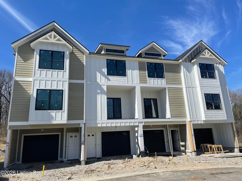 7306 Park Vue Dr, Crestwood, KY 40014