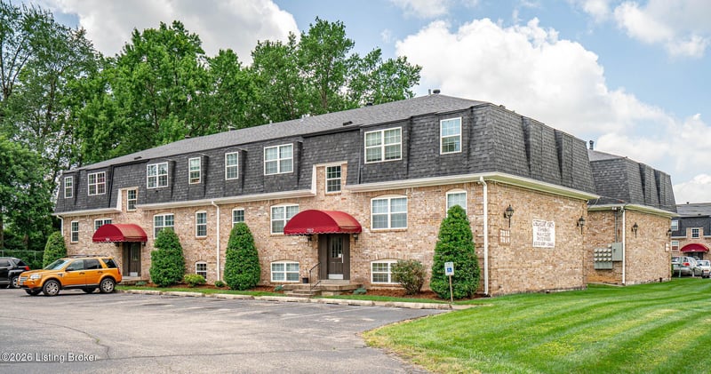 7312 Six Mile Ln, Louisville, KY 40220