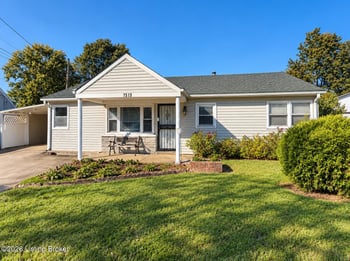7313 Betsy Ross Dr, Louisville, KY 40272