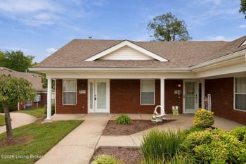 7313 Fox Hollow Way, Louisville, KY 40228