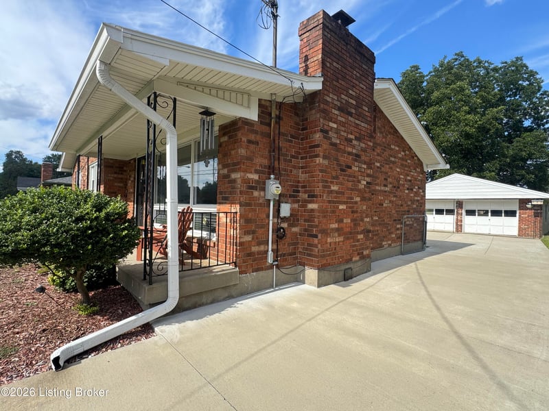 7317 Ridan Way, Louisville, KY 40214