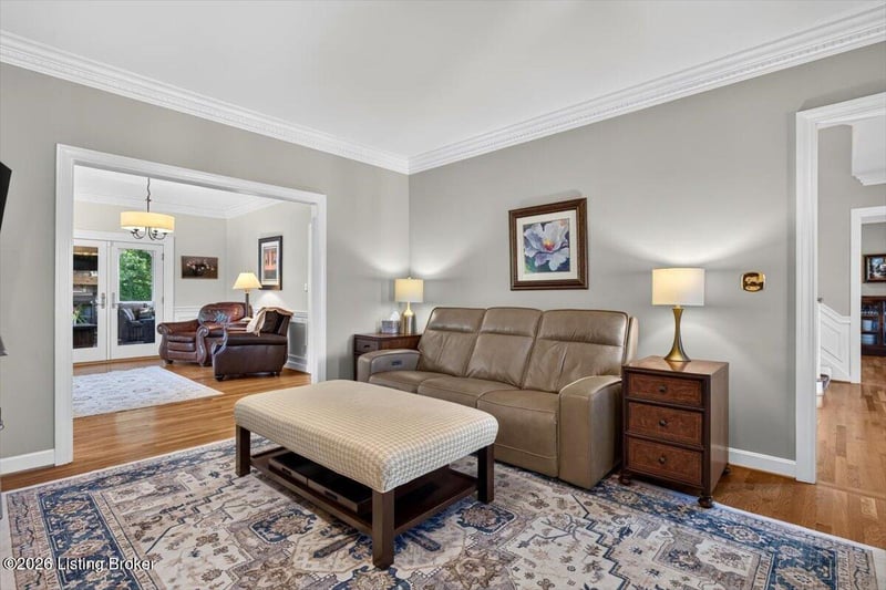 7389 Wolfspring Tc, Louisville, KY 40241