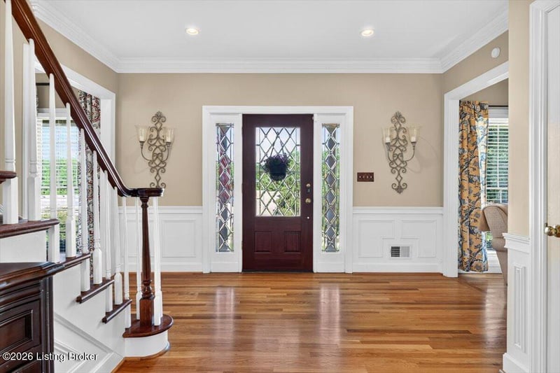 7389 Wolfspring Tc, Louisville, KY 40241