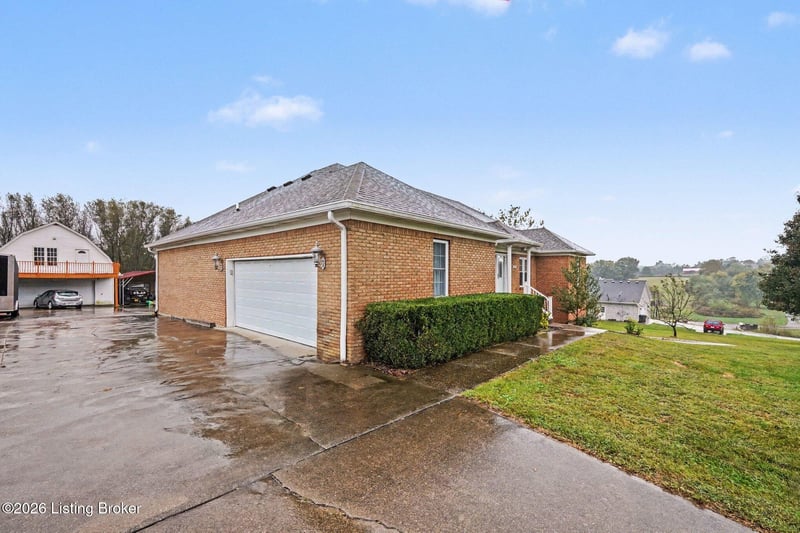 74 Stephanie Ave, Taylorsville, KY 40071