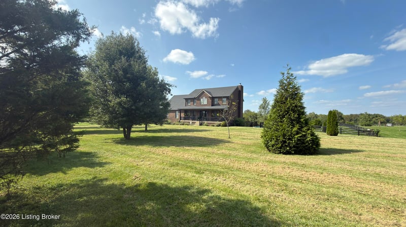 740 Banta Ln, Pleasureville, KY 40057