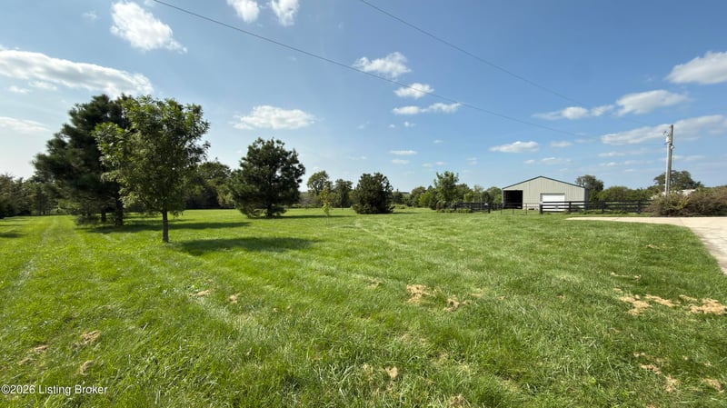 740 Banta Ln, Pleasureville, KY 40057