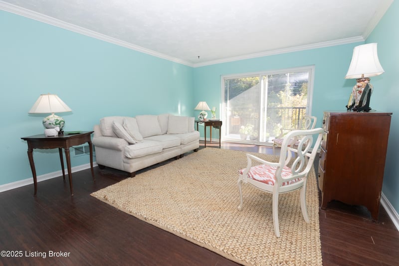 740 Zorn Ave #3F, Louisville, KY 40206