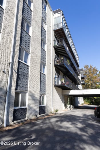 740 Zorn Ave #3F, Louisville, KY 40206