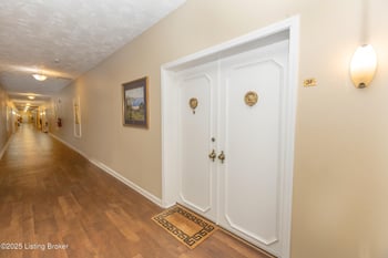 740 Zorn Ave #3F, Louisville, KY 40206