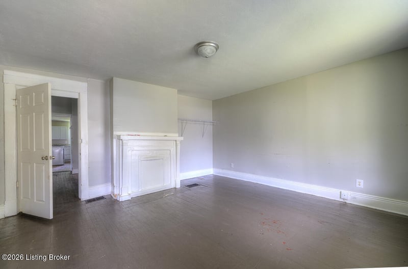 741 S 37th St, Louisville, KY 40211