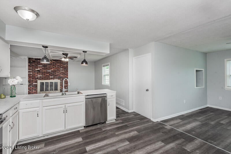 7411 Six Mile Ln, Louisville, KY 40220