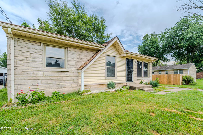 7413 Blue Wing Dr, Louisville, KY 40258